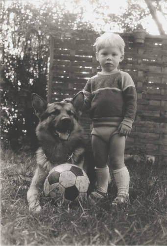 Tobi Petzinger mit Hund Nero